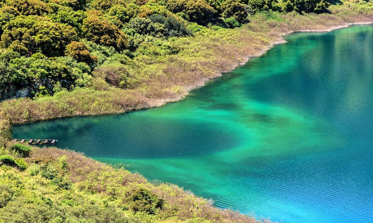 Du Lac Villas Kournás Eksteriør bilde